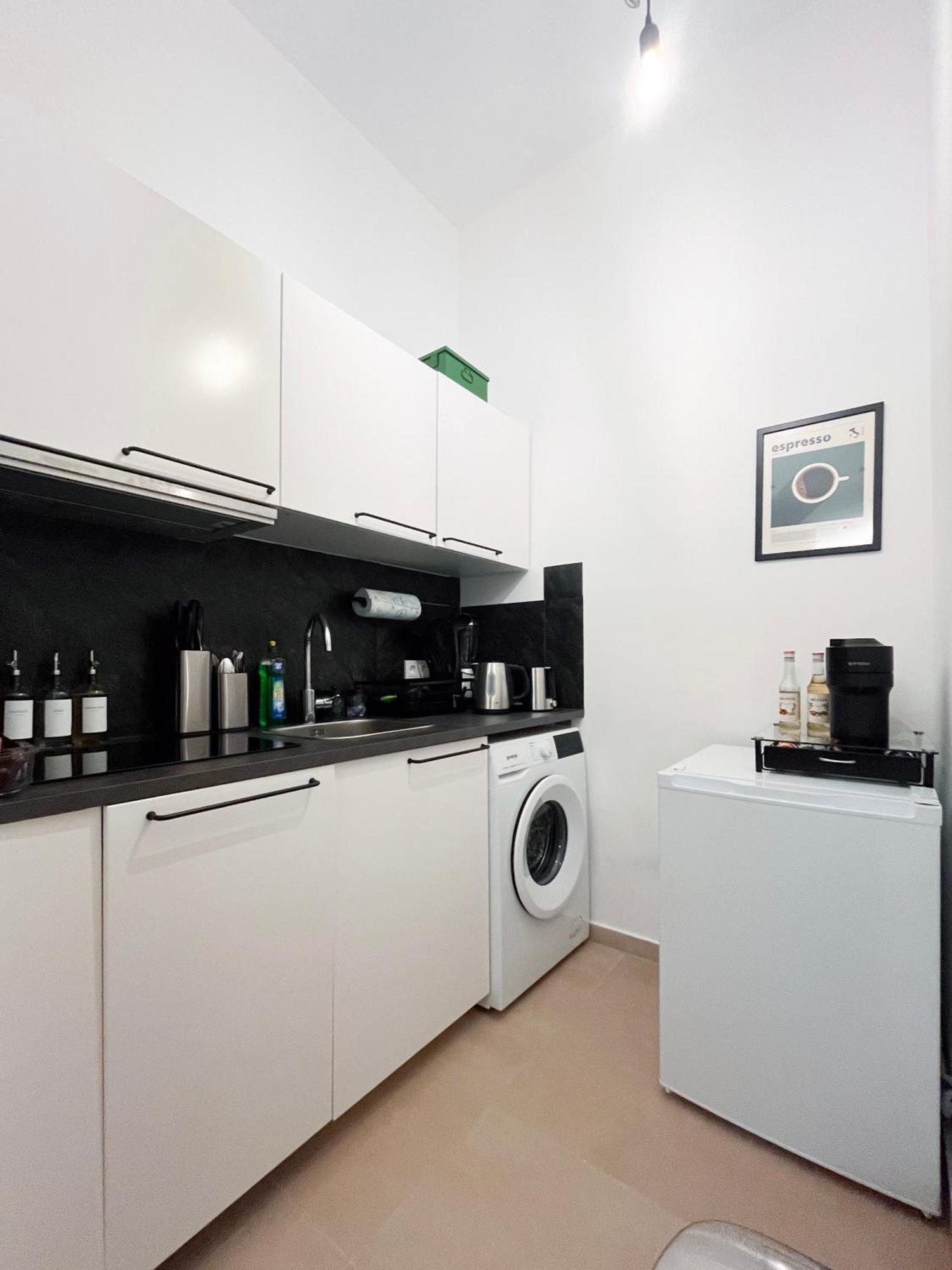 Apartment Near Ku'Damm Berlin Eksteriør billede